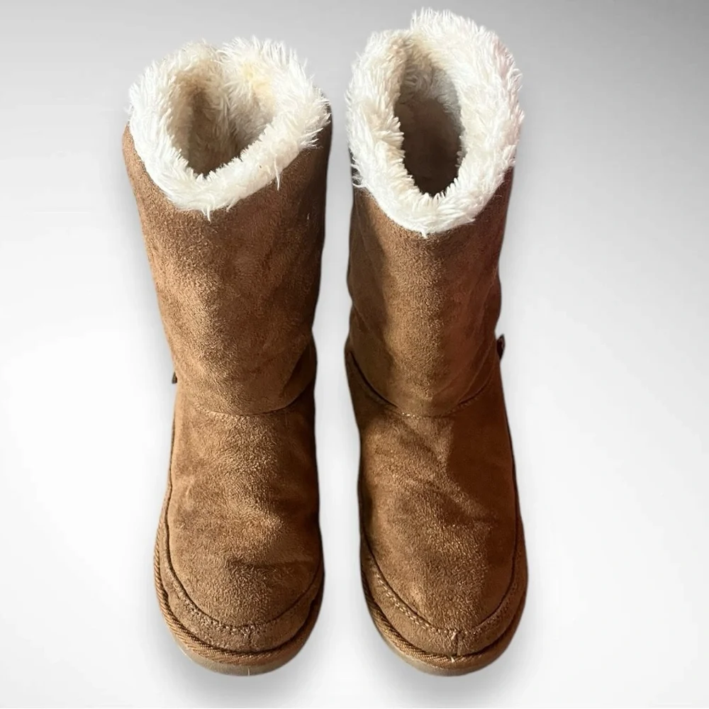 GANDER‎ MOUNTAIN Women's Tan Faux Suede Faux Fur Boots Size 6 | EUC